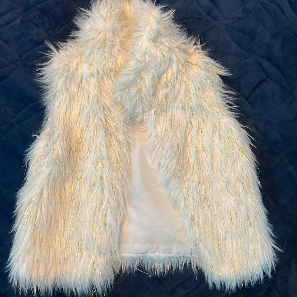 Fur vest
